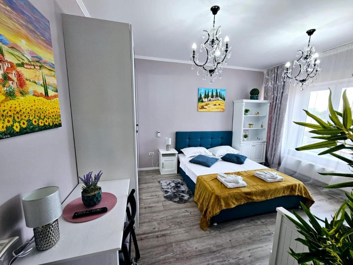 Chic Studio Old City Center - Ivo19 Bukarest Kültér fotó