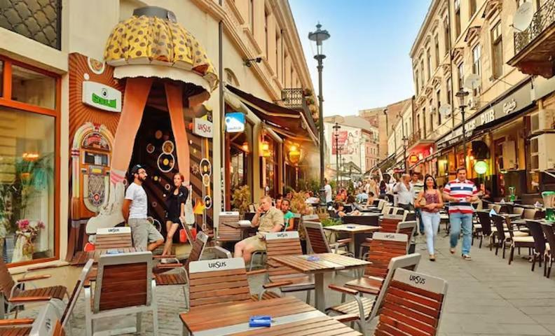 Chic Studio Old City Center - Ivo19 Bukarest Kültér fotó