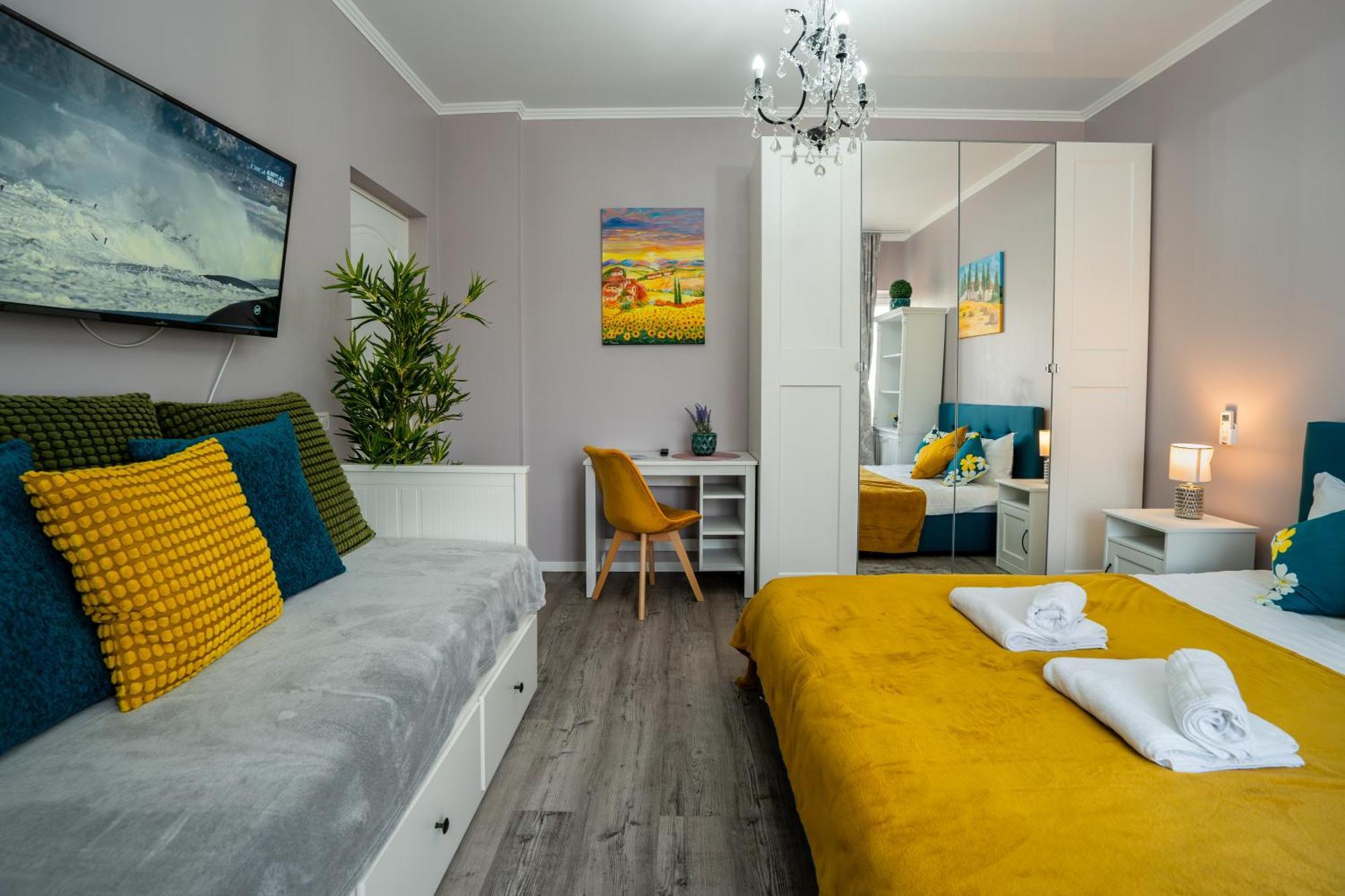 Chic Studio Old City Center - Ivo19 Bukarest Kültér fotó