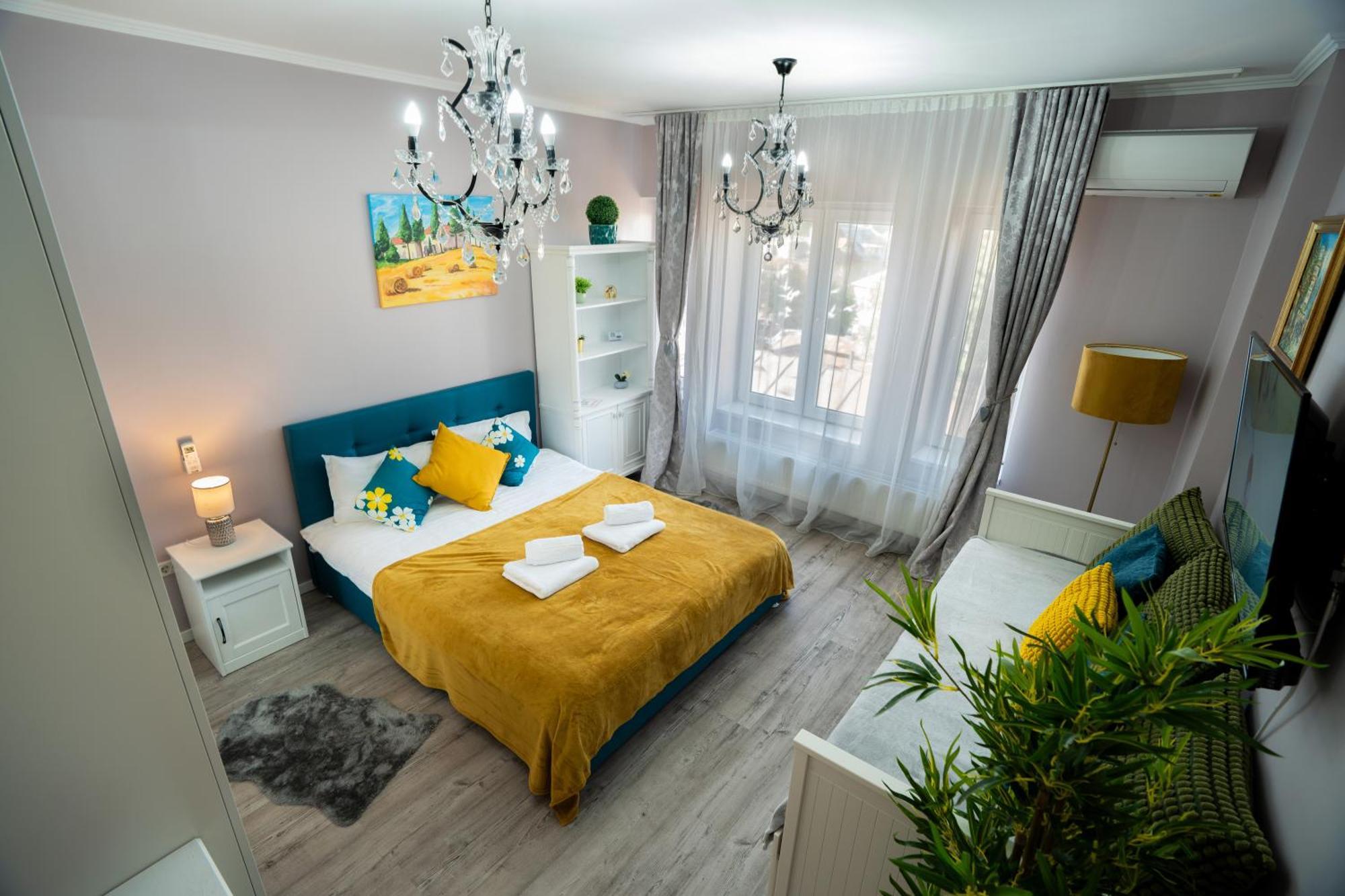 Chic Studio Old City Center - Ivo19 Bukarest Kültér fotó